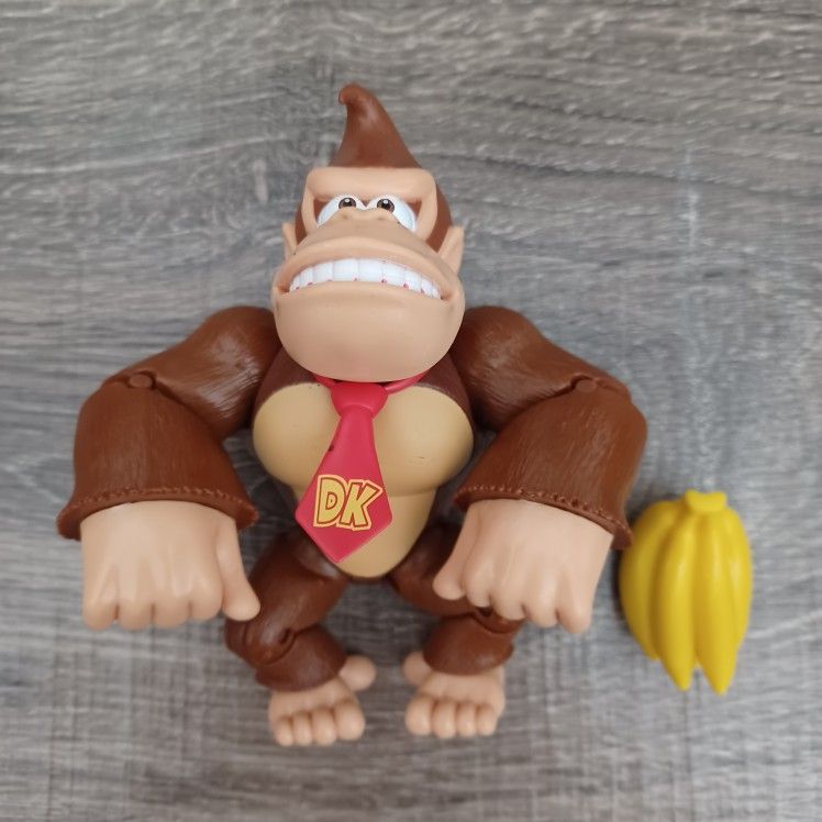 Nintendo Super Mario 4-inch Donkey Kong with π