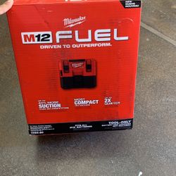 M12 Vacuum