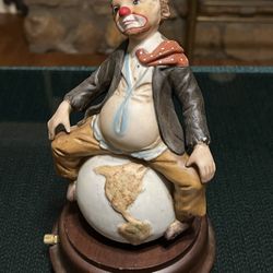Vintage 1980's Albert Price Ceramic Clown "Sitting On Top Of The World "MusicBox