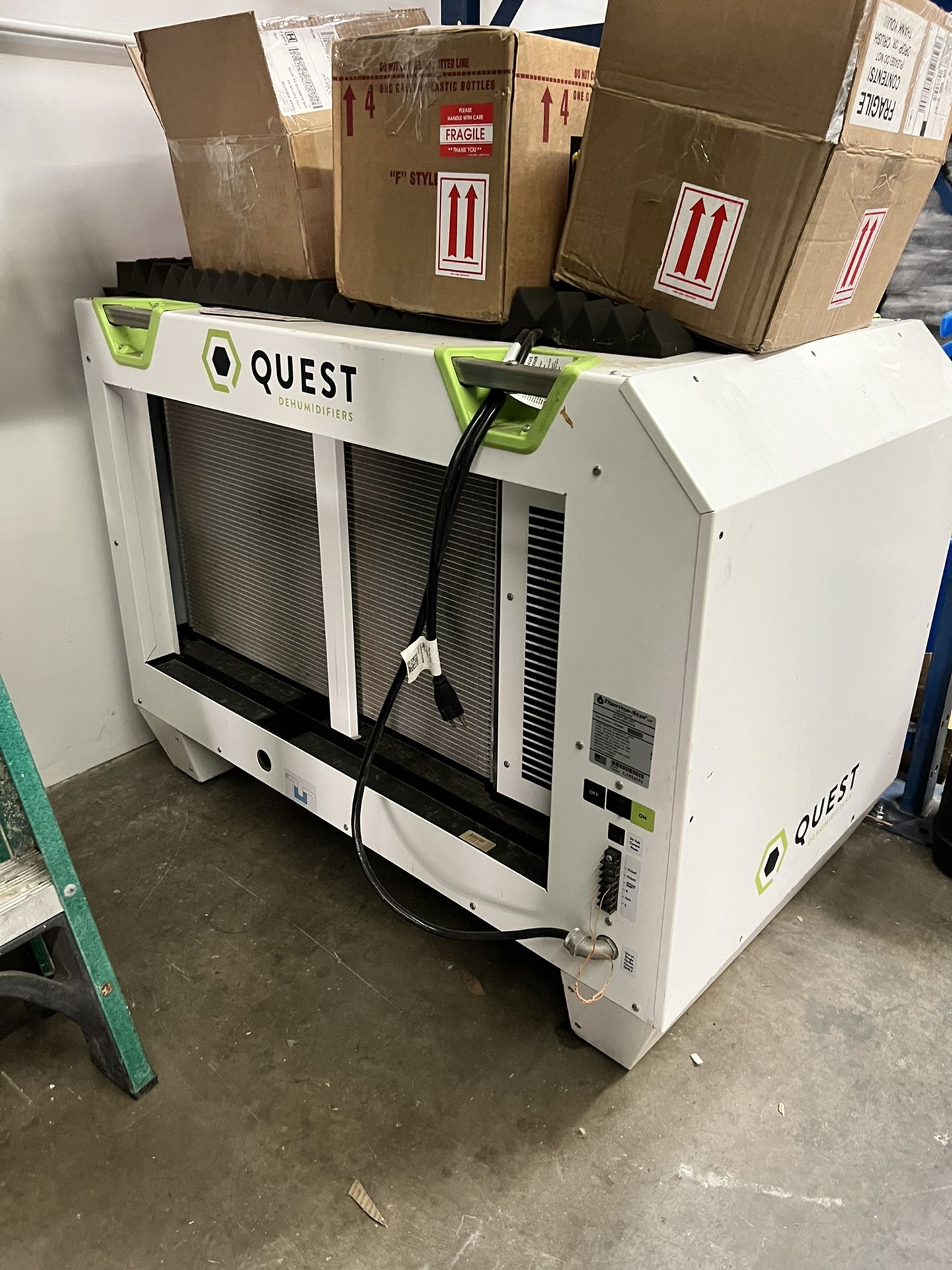 Quest 506 Dehumidifier for Sale in Long Beach, CA OfferUp