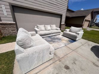 Light Gray 3-Piece Sofa Set – Modern & Comfortable