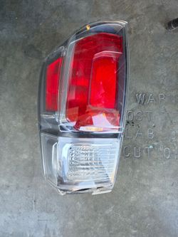 Oem tacoma taillight