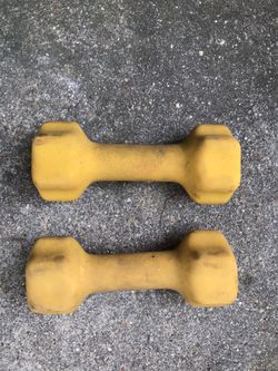 2 6lbs dumbbells