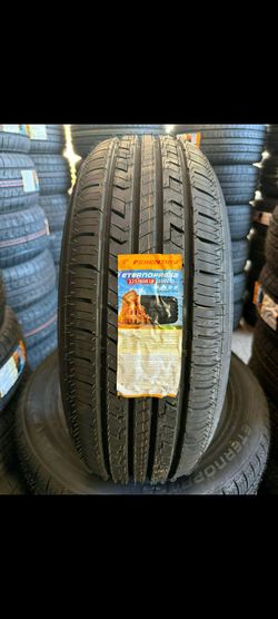 225/60/18 Set de Llantas Nuevas