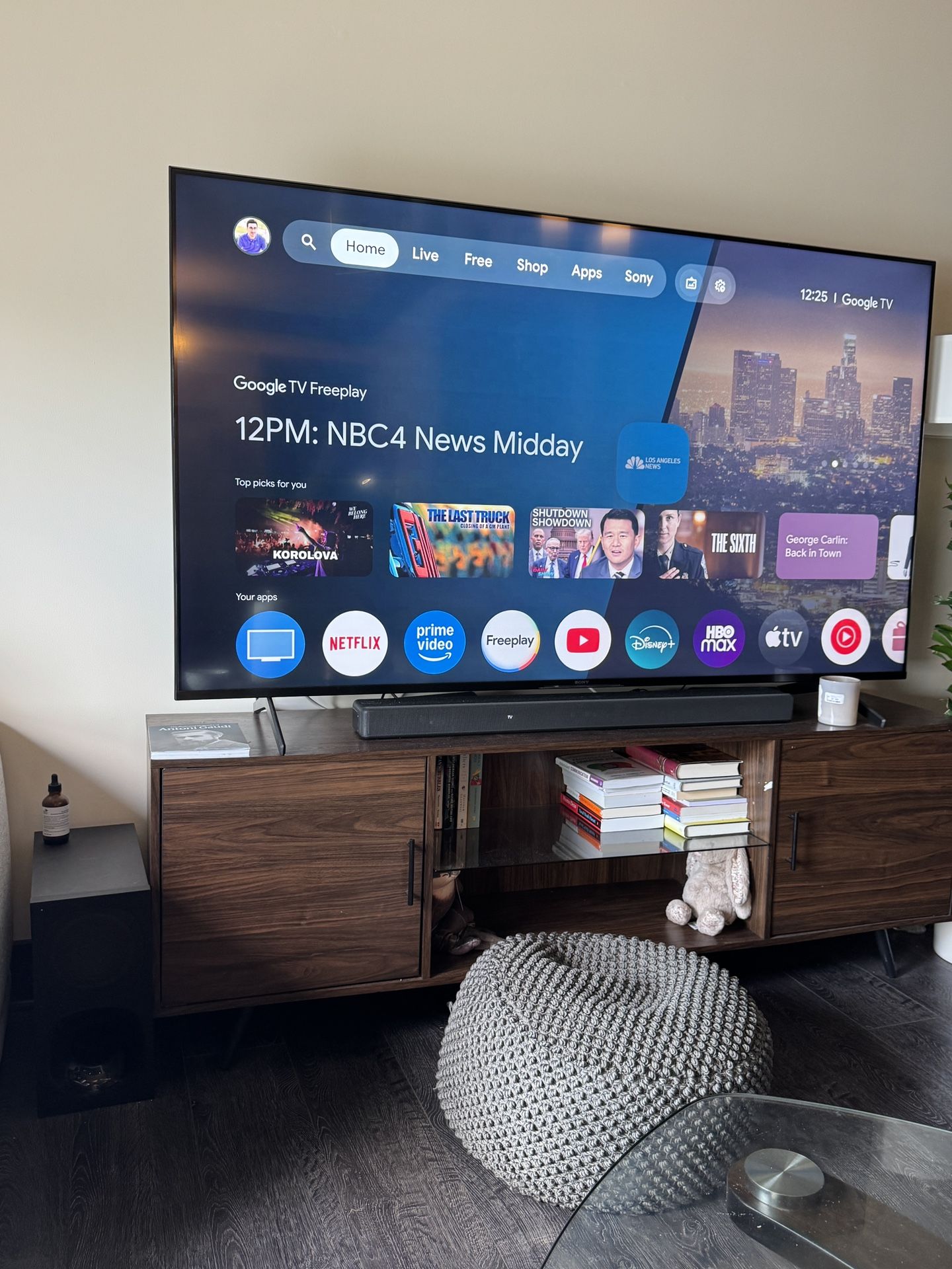 Sony 75” X85 & HT-G700 3.1 Sound Bar System & Tv Stand