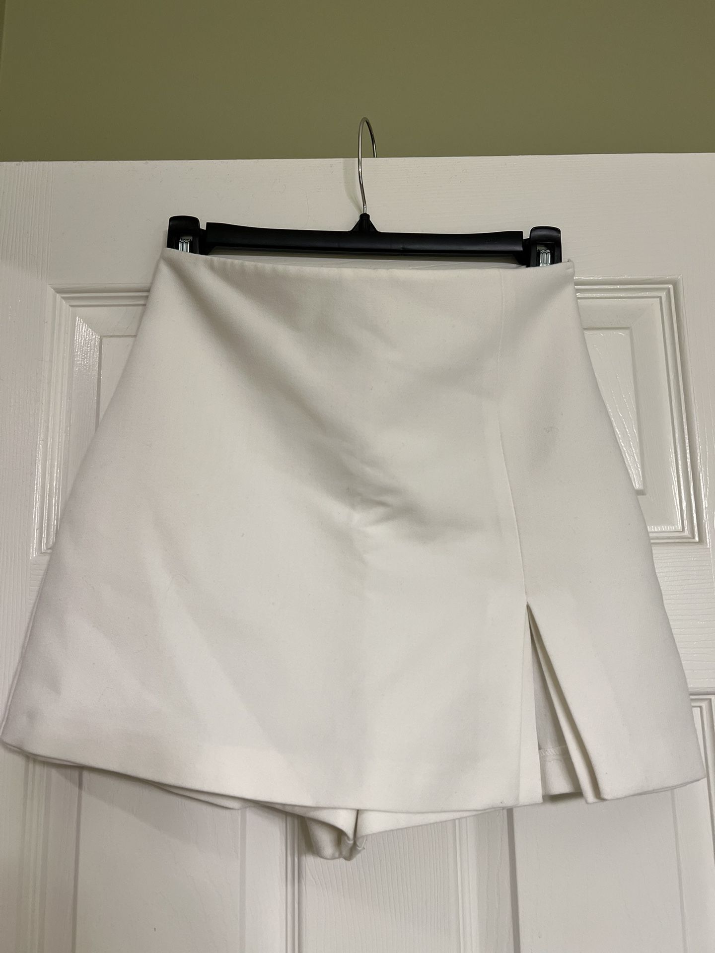 Zara white skort size S (shorts + skirt)
