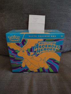 (Small Tear) Ascended Heroes Elite Trainer Box
