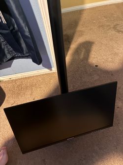 Piano cologne guitar monitor