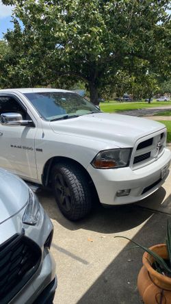 2012 Dodge Ram 1500 ( Bad boy)
