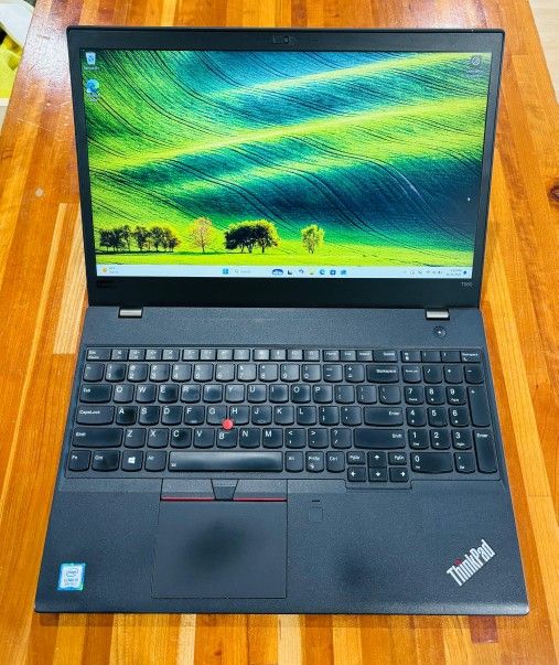 Lenovo ThinkPad T580 15.6” Core i5-8250U 16GB RAM 512GB SSD Windows 11 Pro