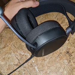 Gaming Headset Like New 