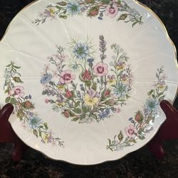 Gorgeous Ainsley bone China plate