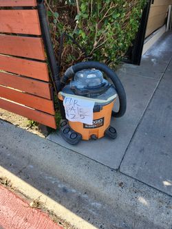 16 Gallon Ridgid Wet Vac