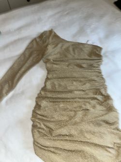 Stretchy gold dress, size medium