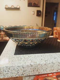 Vintage Indiana carnival glass bowl depression glass