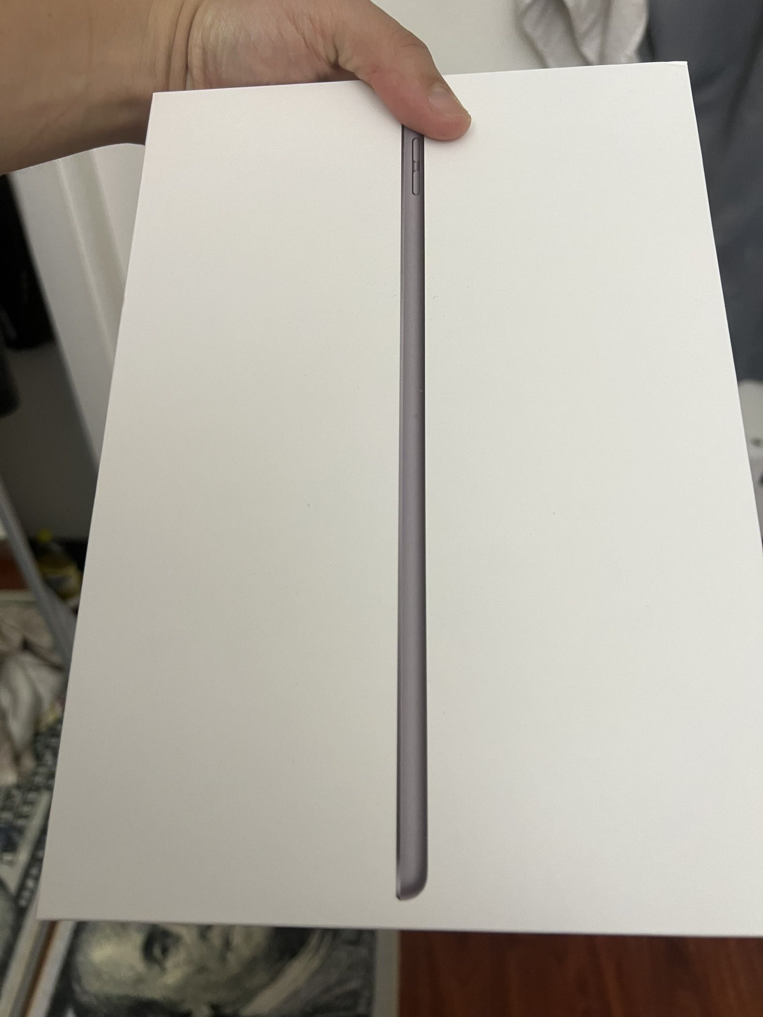 iPad 9th Gen 64GB 10.2 in