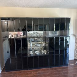 🖤 Vintage Black Mirrored China Cabinet / Display Hutch