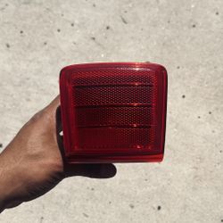 OEM 13-20 Nissan Sentra 370Z Juke Nismo Rear Rim Fog Lamp 26582-3GY0A - Nissan (26582-3GY0A)