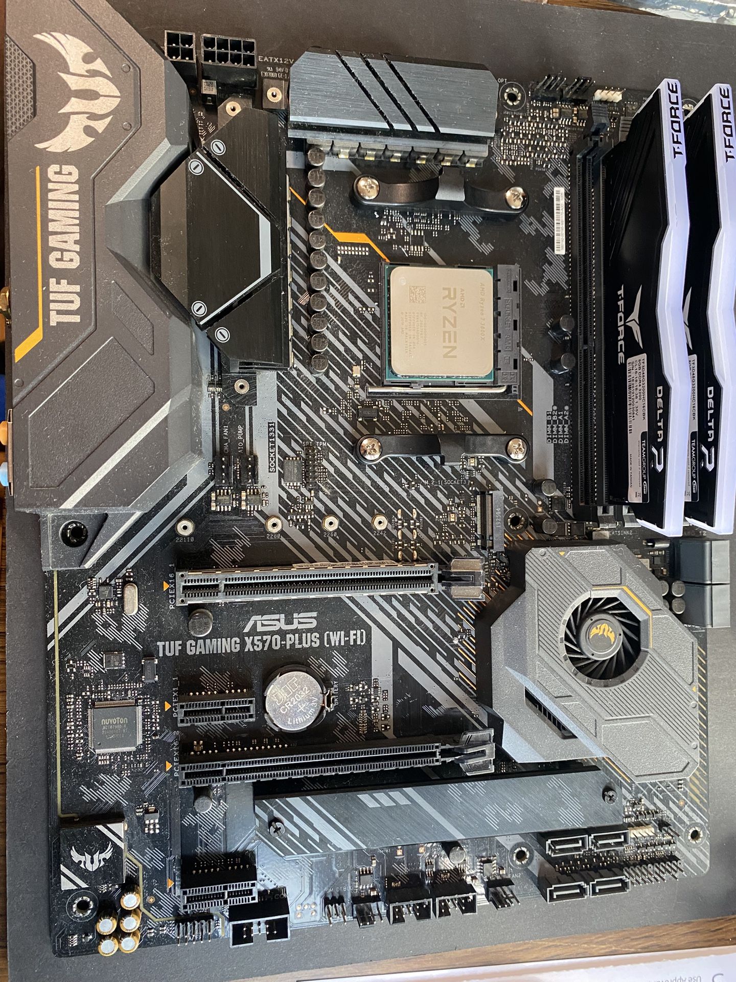 Amd Ryzen 7 3800X(8c-16t) & Asus Tuf Gaming X570 WiFi & 16Gb DDR4 RGB Ram(3200)