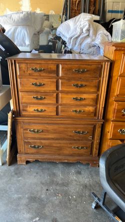 Wood dresser