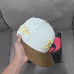 (7) A’s Fitted Hat