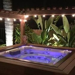 13k Jlx Architectural Jacuzzi Brand Spa For 6