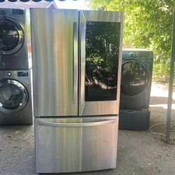 Refrigerator Instaview 