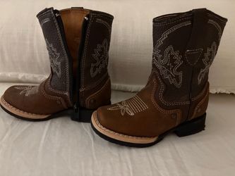 Cowboy boots size 6 toddler