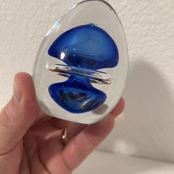 Medusa Vintage Art Glass Egg Shaped Paperweight