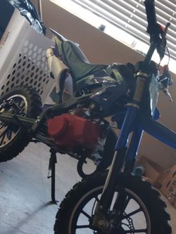 Mini dirt bike