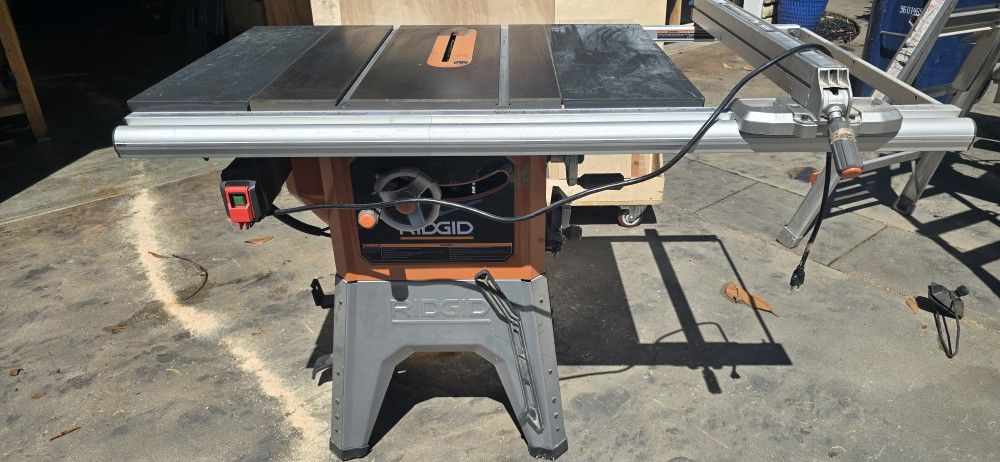 Ridgid r4520 10in 13 amp table saw