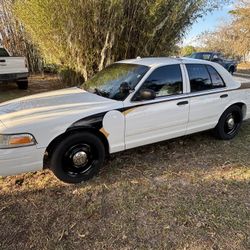 2010 Ford Crown Victoria