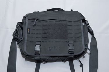 DIRECT ACTION MESSENGER Shadow Grey