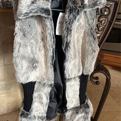 Sleeveless Jacket 