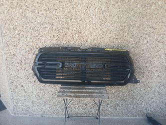 2019-21 Dodge Ram Grill