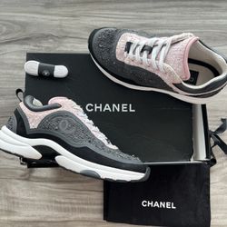 $1,300 CHANEL Tweed Suede Calfskin Pink CC Sneaker size 7.5 (EU 37.5) women’s