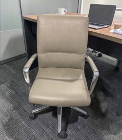 Bernhard Mid-Back Chair