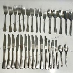 Stainless Steel Flatware Set - Mixed Pieces - 31 Pieces Total - Good Condition