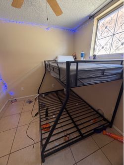 Queen bottom and twin top bump beds
