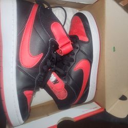 Youth Sneakers 