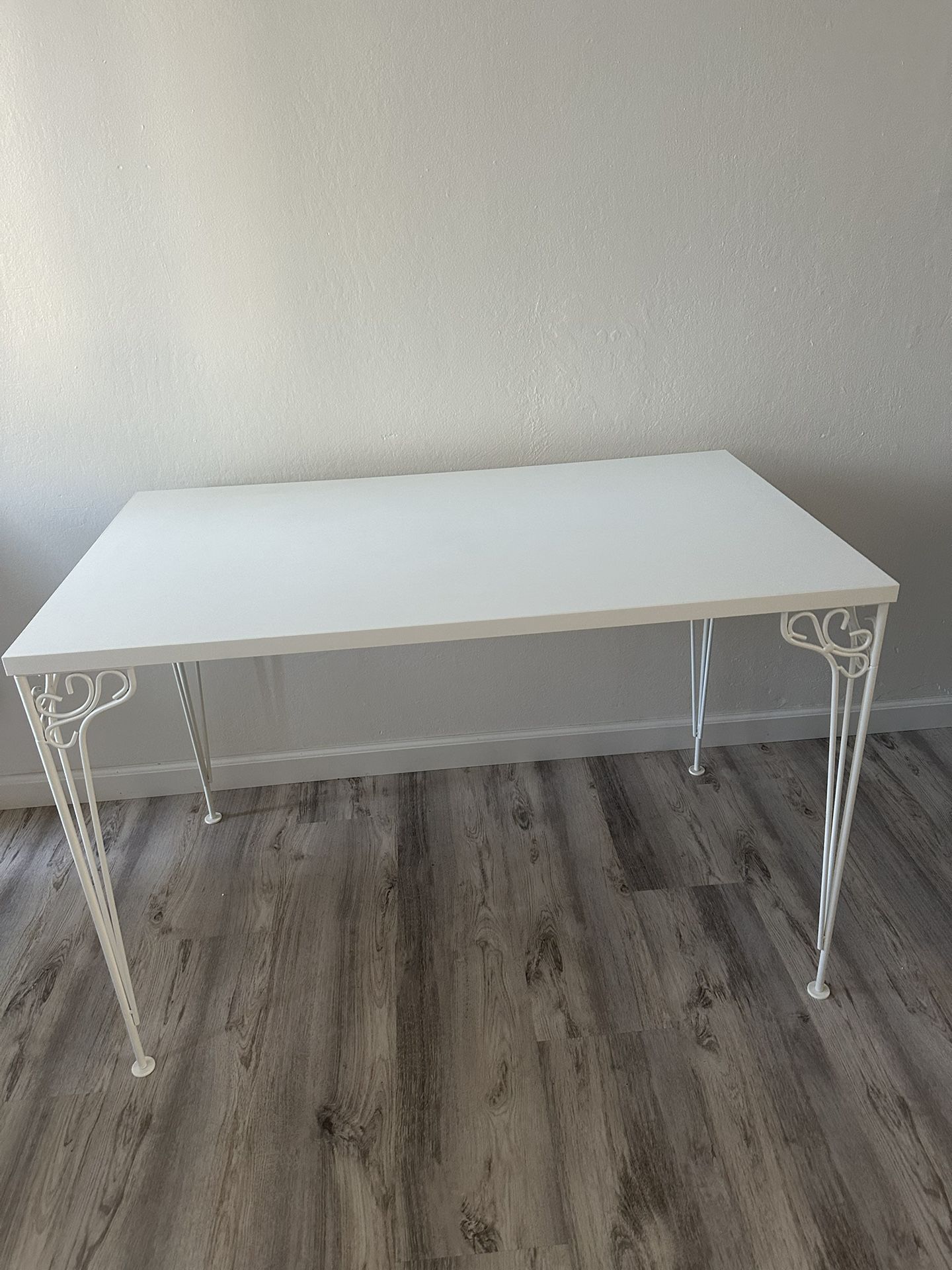Ikea Office Desk Table white 43 1/4x25 5/8 "