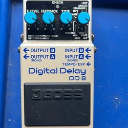 Boss Digital Delay DD-8 Pedal