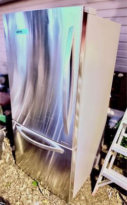 LG Refrigerator
