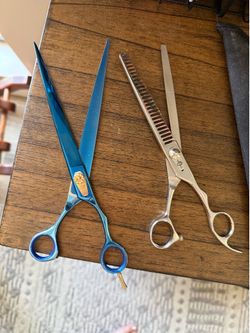 Dog grooming sheers and blade holder