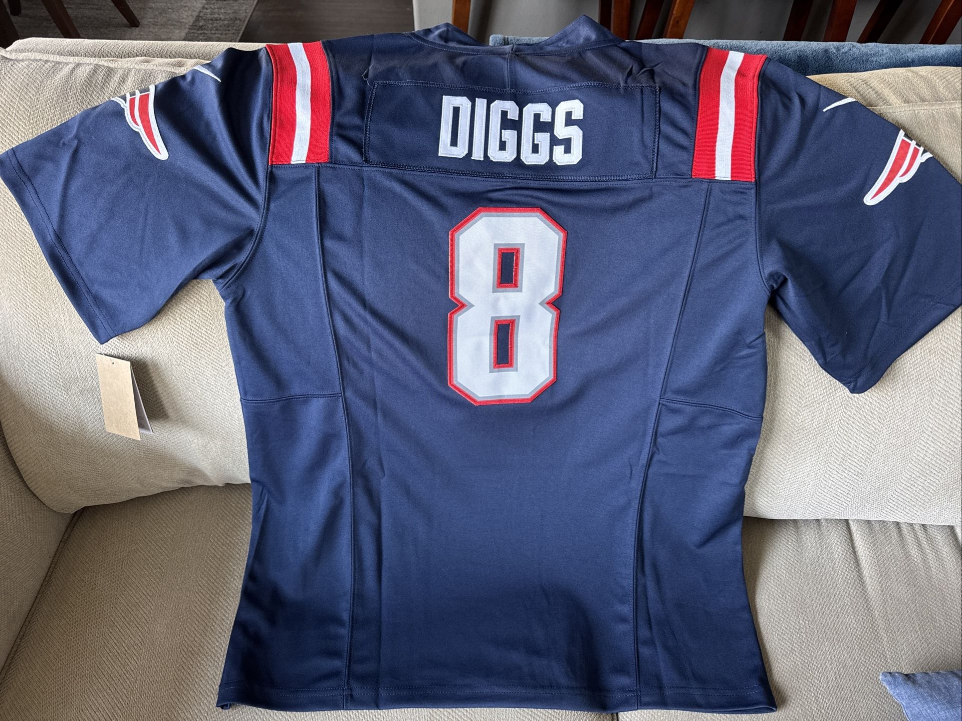Brand New Stefan Diggs Nike Patriots Jersey Men’s Large