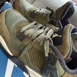 Jordan Retro 4 Olive Green