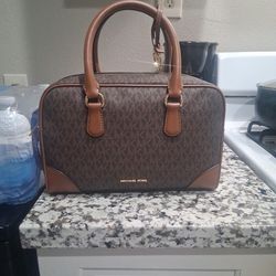 Michael Kors Designer Bag.
