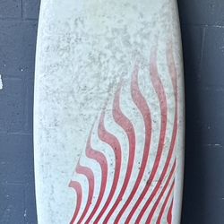 Surfboard 6’6”