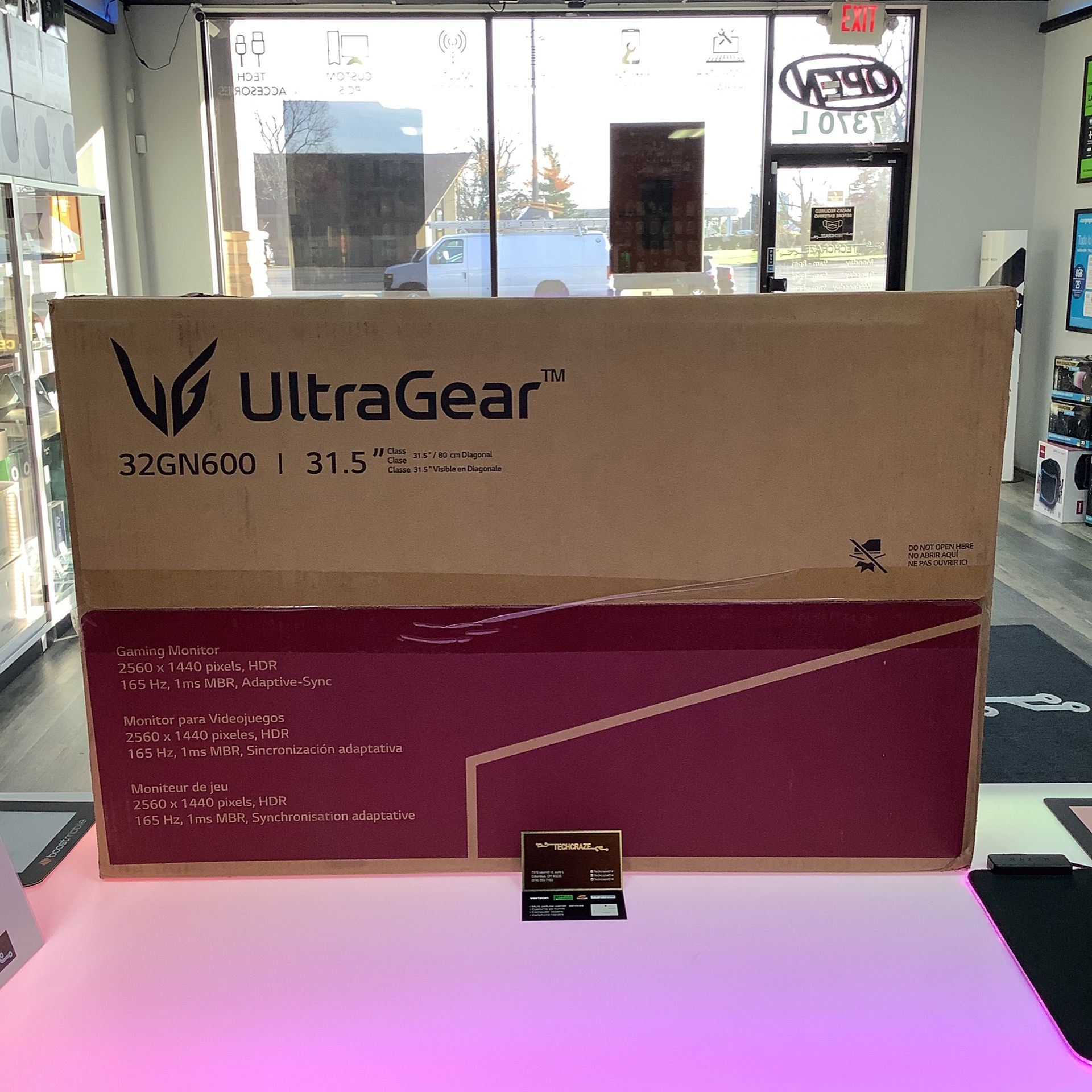 LG Ultragear 32GN600 31.5” Gaming Monitor***BLACK FRIDAY DEALS***