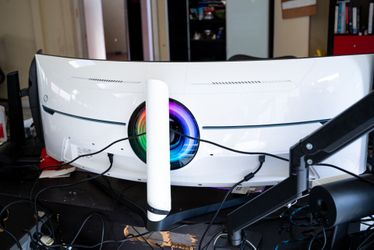 Samsung Odyssye G9 Neo 57" Dual 4K 240hz Gaming Monitor